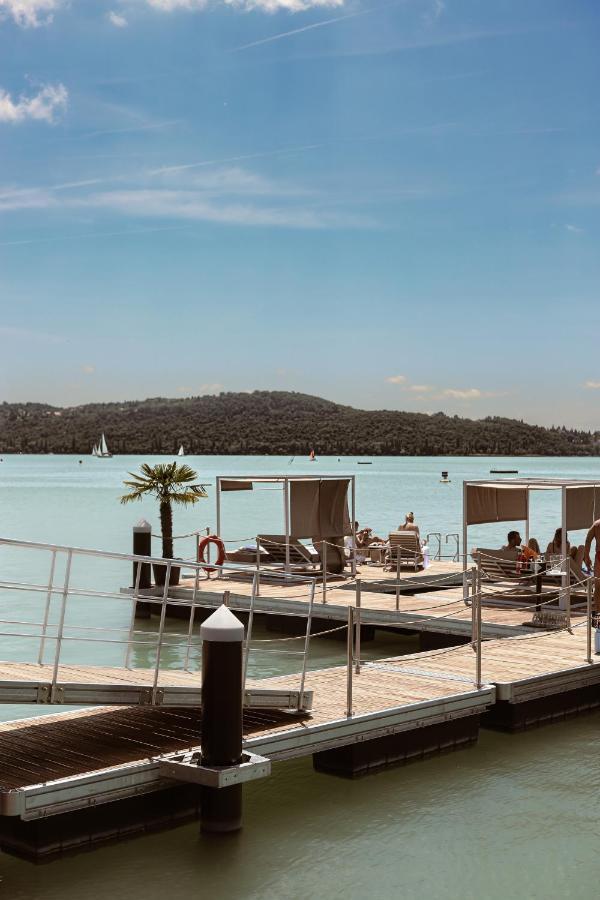 Lua Resort - Adults Only Balatonfüred Buitenkant foto View of the lake