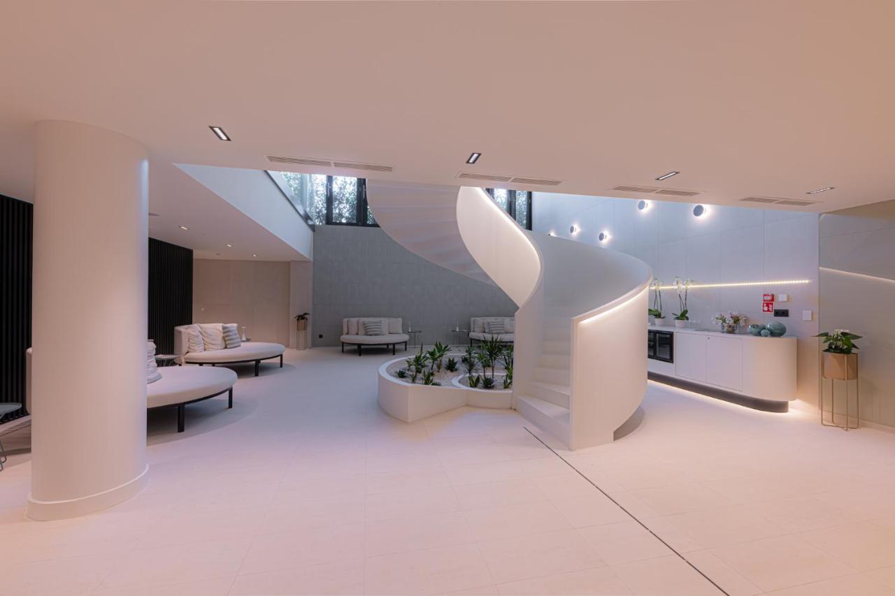 Lua Resort - Adults Only Balatonfüred Buitenkant foto The interior of the new terminal