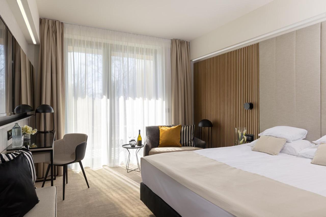 Lua Resort - Adults Only Balatonfüred Buitenkant foto Deluxe room